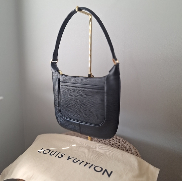 RARE! LOUIS VUITTON epi leather Masty bag - Picture 4 of 14